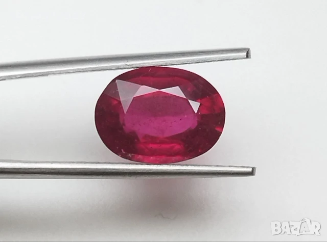 Подобряван естествен рубин с цвят Гълабова кръв 2.13кт.! Сертифициран! Нов!, снимка 9 - Други - 50755686