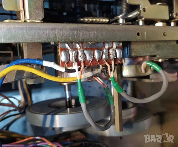 Akai GXC-760D Три GX глави, три мотора, двойно водене на лентата, снимка 13 - Декове - 49959156