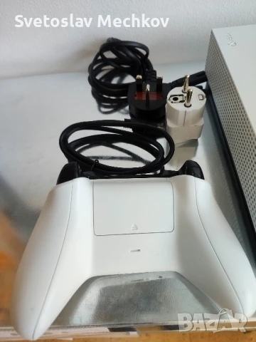 Xbox One S 1TB All Digital Edition, безжичен контролер, захранващ и HDMI кабел, снимка 6 - Xbox конзоли - 51259885