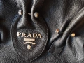 Дамска чанта, модел на Prada, снимка 1