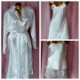 Бял сатенен халат, нощница и топ с шорти, снимка 1
