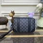 Чанта Luis Vuitton Pochette Kasai, снимка 1