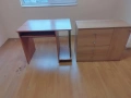 Продавам използвани бюро и скрин. Ниски цени!, снимка 1