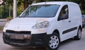 Фар за Peugeot Partner от 2012 до 2015 год. - Шофьорска страна, снимка 2