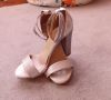 Прекрасни сребърни обувки за абитуриентка 37 номер, снимка 1 - Дамски елегантни обувки - 45602407