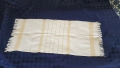 Кърпа,месал от фин кенар и везани орнаменти от сърма, снимка 1