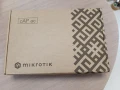 Продавам Безжичен Access Point MikroTik RbcAPGi-5acD2nD, за таван, 128MB RAM, 2 x Gbit LAN, 2.4Ghz 8, снимка 3