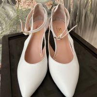 Бели официални дамски обувки, снимка 4 - Дамски обувки на ток - 45171162