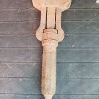 Ченгел и стар раздвижен ключ, снимка 2 - Антикварни и старинни предмети - 45482767