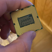 Intel Core I5 2400, снимка 2 - Процесори - 44968317