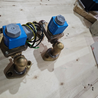 Разтоварващи клапани за полу-херменичен хладилен компресор Copeland, снимка 3 - Други машини и части - 44967141