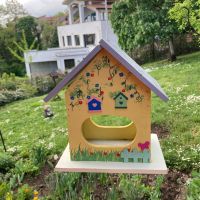 Цветна дървена хранилка за птици, снимка 5 - Декорация за дома - 45430639