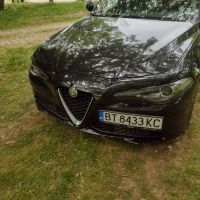 Alfa Romeo Gulia, xenon,navi, снимка 2 - Автомобили и джипове - 45327541