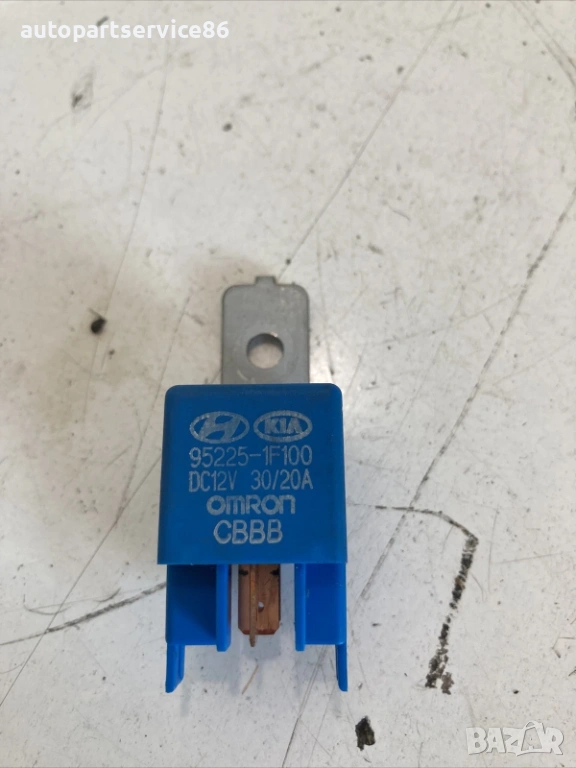 Реле за KIA Ceed 1.6 CRDi (2008) 95225-1F100, снимка 1