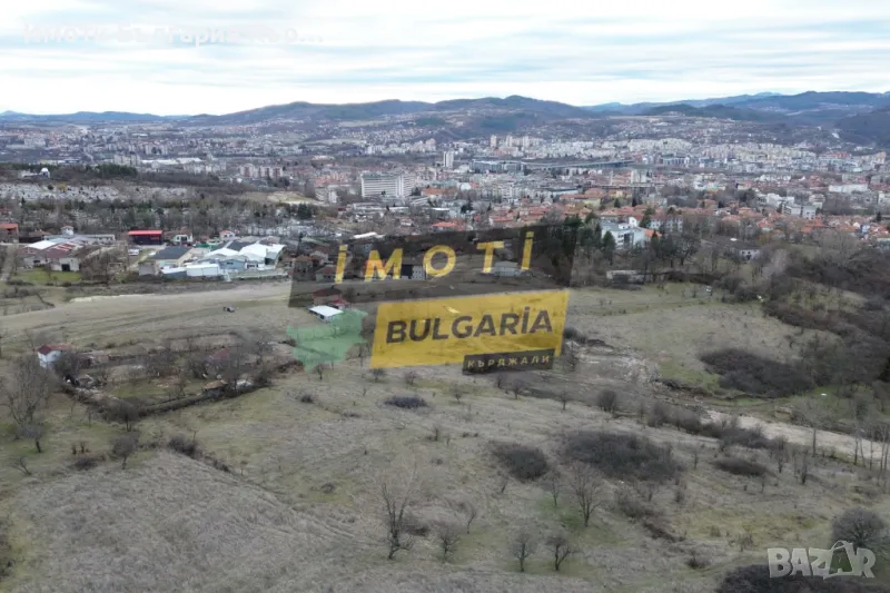 Парцели много близо до центъра на Кърджали, снимка 1