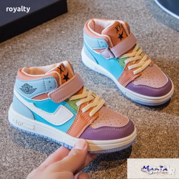 Шарени детски кецове, снимка 1