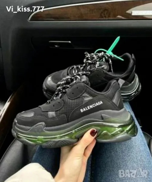 Нови обувки Balenciaga triple S , снимка 1