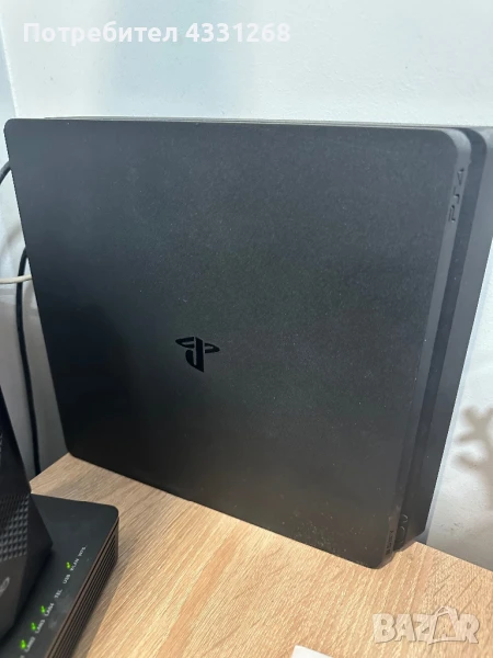 Плейстейшън 4 слим, снимка 1