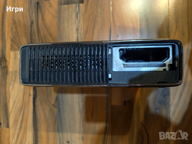 Xbox 360 за ремонт или за части, снимка 3 - Xbox конзоли - 53610400