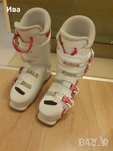 Детски ски обувки Rossignol 24.5, снимка 8 - Зимни спортове - 53413534