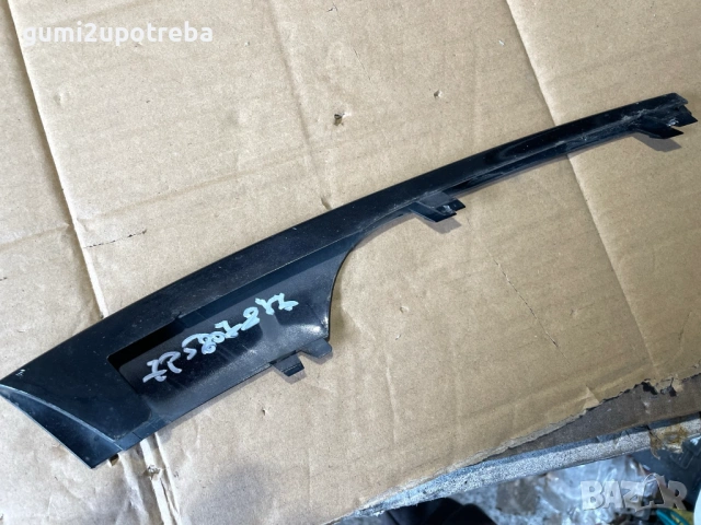 Лява Лайсна Предна Броня 7P5807877 Porsche Cayenne 3.0D 92A/2012г, снимка 2 - Части - 53850166