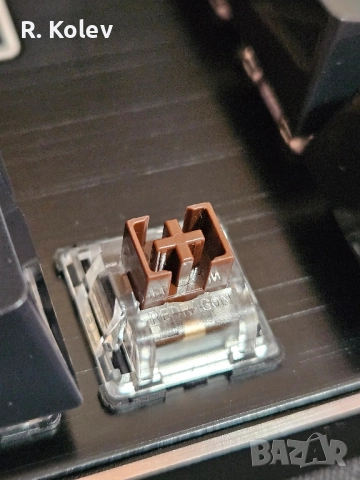 Механична клавиатура Redragon Devarajas K556 RGB, снимка 3 - Клавиатури и мишки - 51830948