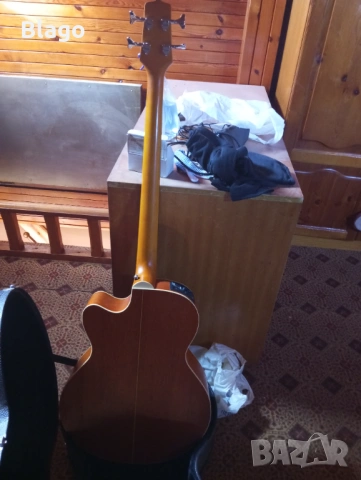 Takamine Jumbo Electroacoustic Bass, снимка 6 - Китари - 53660908
