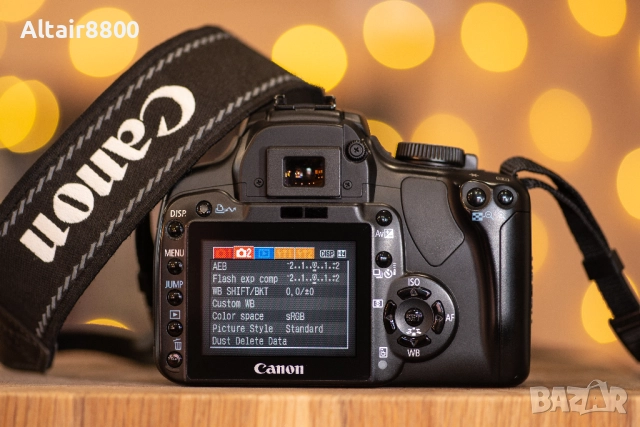 Canon фотоапарат с три обектива и аксесоари Канон