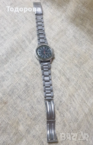 Руски ръчен часовник Полёт с аларма, снимка 7 - Антикварни и старинни предмети - 53963083