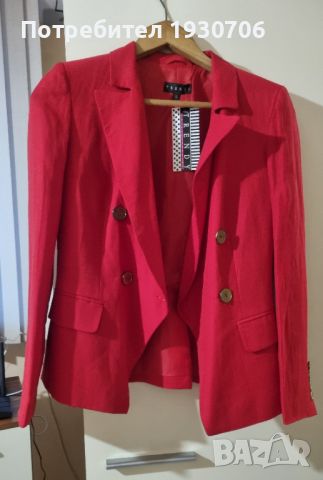 Чисто ново червено сако от лен