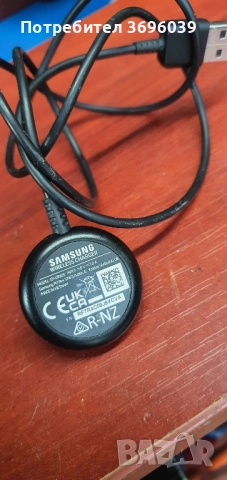 оригинално зарядно за samsung watch 4 classic, снимка 2 - Резервни части за телефони - 52502471