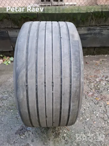 гума с джанта Pirelli 435/50 R19,5, снимка 3 - Гуми и джанти - 48273394