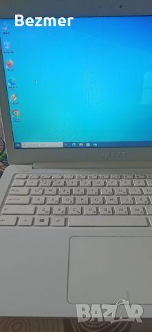Лаптоп Asus, със забележки, снимка 4 - Лаптопи за работа - 45740787