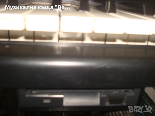 Снтезатор Technics KN750 със стойка, снимка 9 - Синтезатори - 52896814