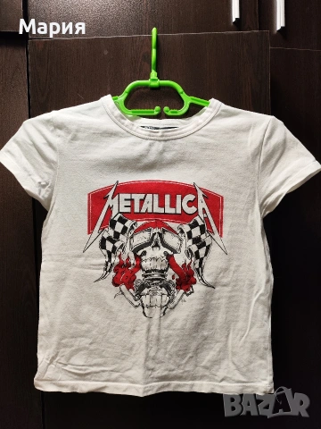 Кроп топ тениска Metallica, М размер , снимка 3 - Тениски - 54159444