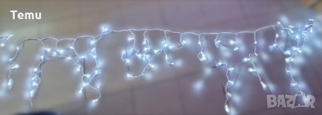 Коледна LED светлинна завеса, 100 процента водо и влаго защитена, Дължина: 3метра, Висулки: 60см, бя, снимка 3 - Декорация за дома - 45586080