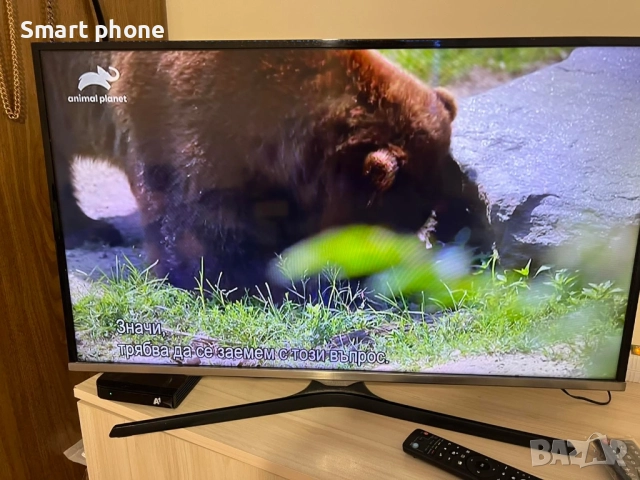 Телевизор Samsung 32", снимка 3 - Телевизори - 51810560