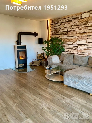 Продавам 4-стаен апартамент с килер и гараж в Германия, снимка 2 - Апартаменти - 53576105