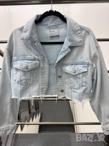Късо дънково яке Bershka