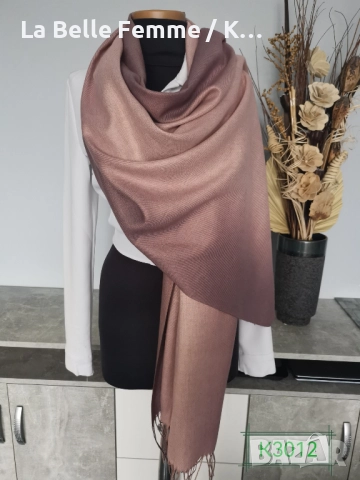 Двулицеви шалове от кашмир с втъкана златна нишка, снимка 3 - Шалове - 51861388