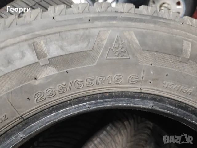 2бр.зимни гуми 235/65/16C Bridgestone, снимка 3 - Гуми и джанти - 48693777