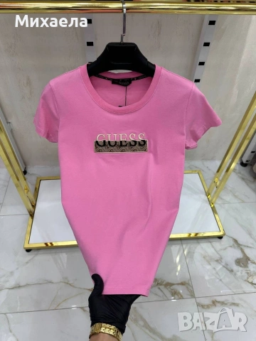 Памучни дамски тениски Guess - няколко вида - 18€, снимка 4 - Тениски - 54095972