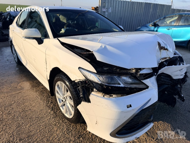 Toyota Camry 2.5 Hybrid AXVH71, двигател A25A-FXS,  218 кс., автоматик, 34 000 км., 2023 г, Тойота К, снимка 2 - Автомобили и джипове - 53990077