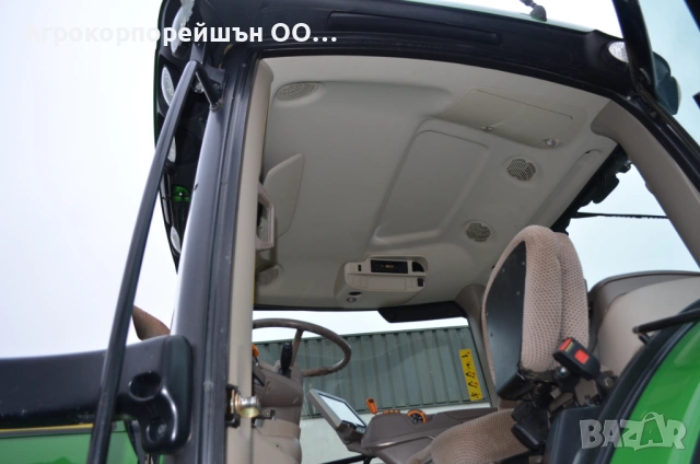 Трактор John Deere 6215R , снимка 6 - Селскостопанска техника - 53246506