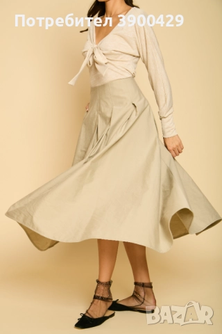 Пола Melani - Бежова