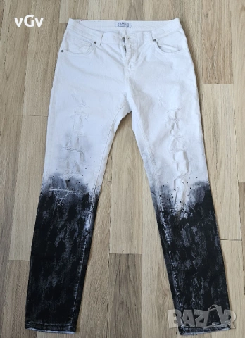 Дамски дънки Pinko - 28, снимка 2 - Дънки - 54165149