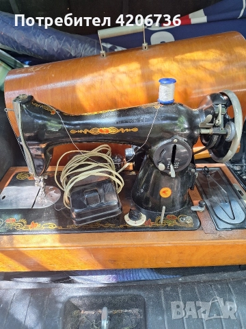 продавам самовар,ш.машина,стари часовници, снимка 3 - Антикварни и старинни предмети - 52572321