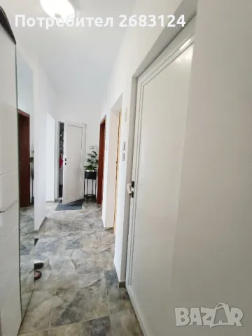 СОБСТВЕНИК продава тристаен, тухлен, ремонтиран апартамент кв.Чайка, снимка 15 - Апартаменти - 47208142