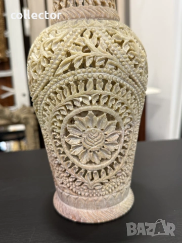 Индийска филигранна ваза от сапунен камък. №7994, снимка 2 - Антикварни и старинни предмети - 53944803