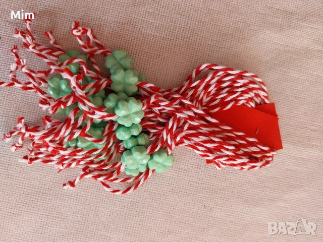 Пижу и Пенда ръчна изработка - Мартеници за ръка,за закичване, снимка 14 - Гривни - 53589507